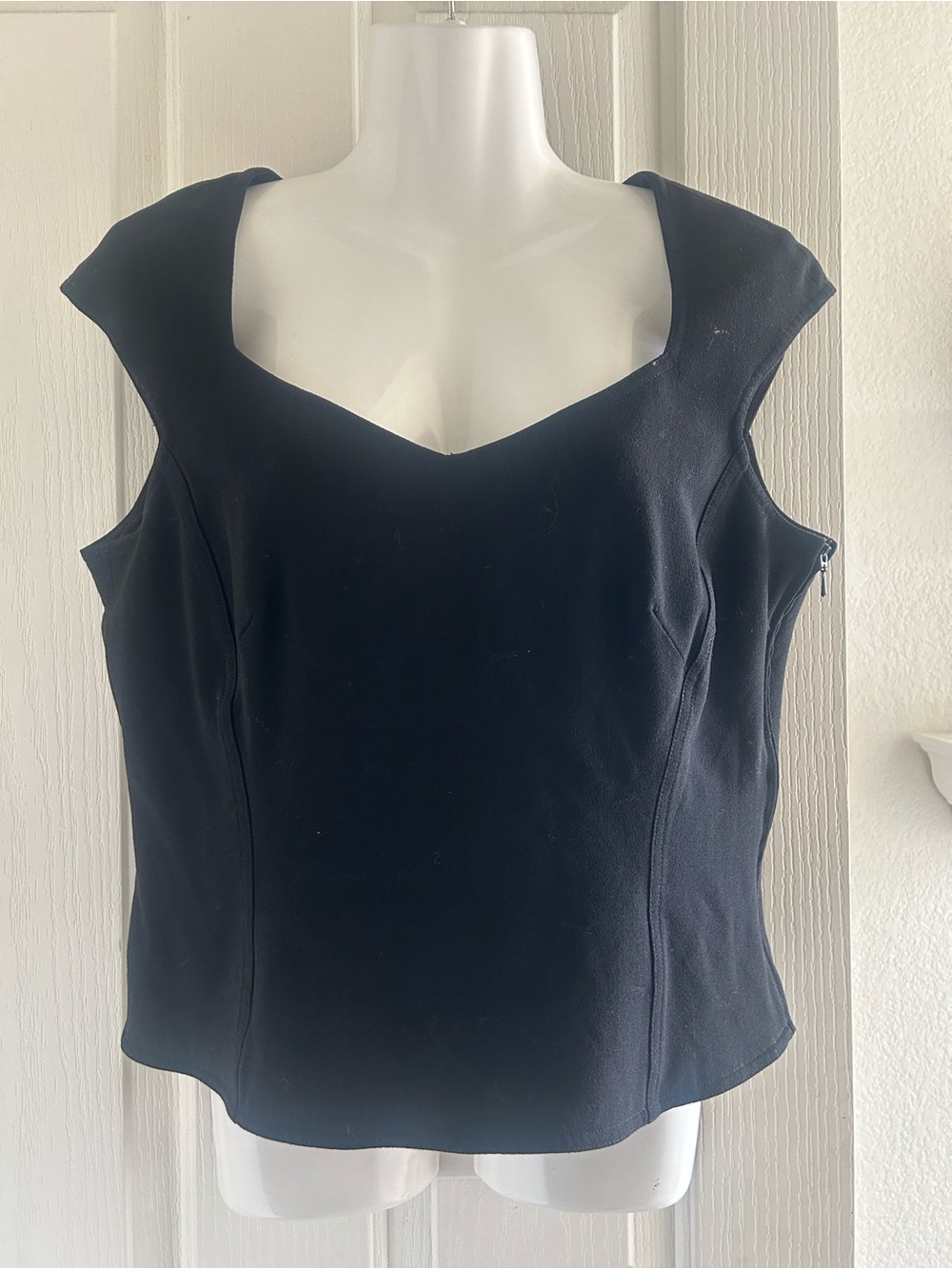 Escada Elegant Black Square-Neck Tank